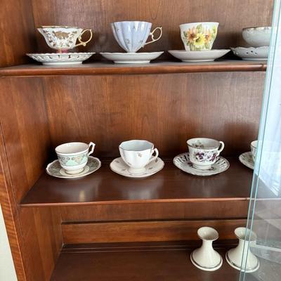 Vintage tea cup and saucer set 