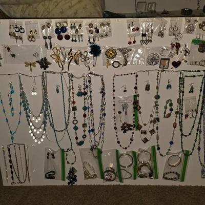 Sale Photo Thumbnail #85