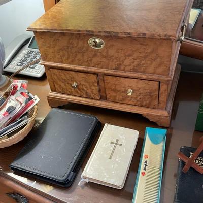 Sale Photo Thumbnail #419