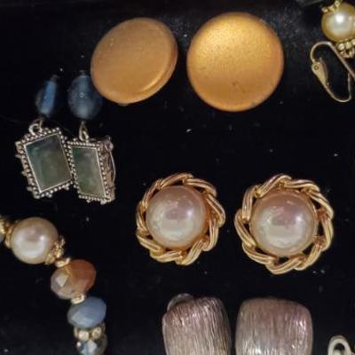 Sale Photo Thumbnail #25