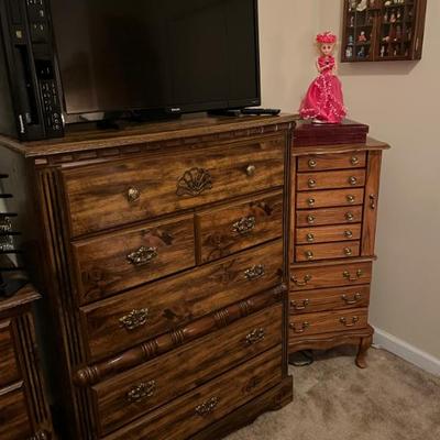 Sale Photo Thumbnail #38