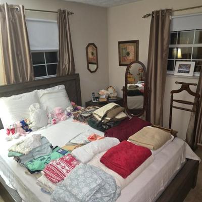 Sale Photo Thumbnail #60