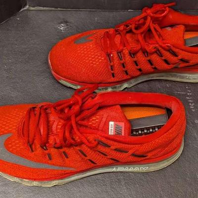 Nike Air Max 2015 “University Red” Size 11

