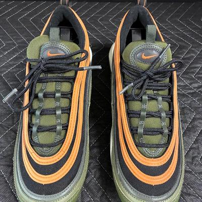 Nike Air Max Green Black And Orange Sneakers - Size 11 