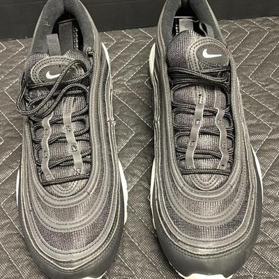 Nike Air Max Black Size 11