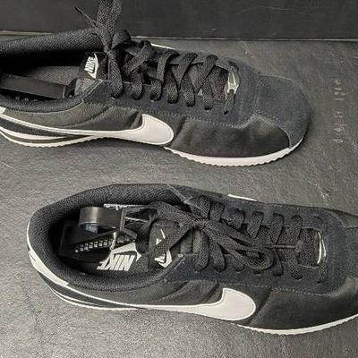 Nike Cortez Basic Leather Black/White Men’s Size 11