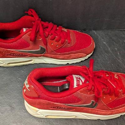 Nike Air Max 90 “University Red/White” Size 10.5 