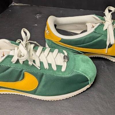 Nike Classic Cortez Nylon Green/Yellow Sneakers Size 11