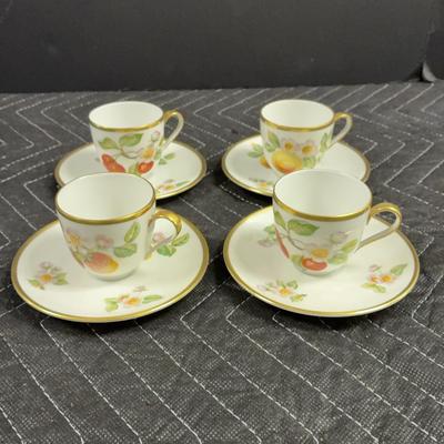 4 Vintage Demitasse Hutschenreuther porcelain cups and saucers