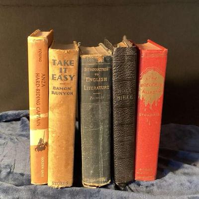 Vintage & Antique Books 