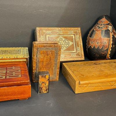 Vintage & Antique Decorative Boxes – Wooden, Lacquered, and Inlaid