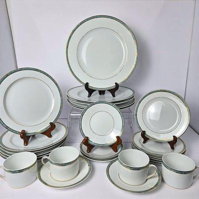 Bernardaud Limoges France “Antinea” Porcelain Tea & Coffee Set – Vintage