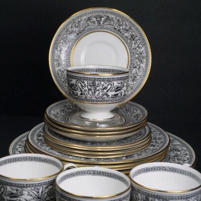 Wedgwood “Florentine Black Dragons” Bone China 5 Piece Place Settings (4) Lot 4