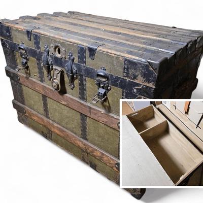 Vintage Flat Top Steamer Trunk With Inserts 33"x20"x24"