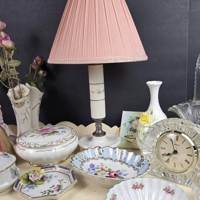 Vanity Top Porcelain & Crystal: Coalport, Shelley, James Kent, Wedgwood