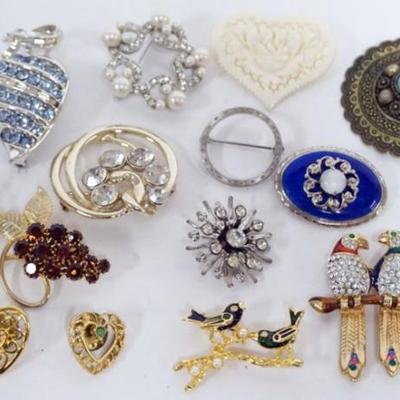 Sale Photo Thumbnail #214: 1212	15 LADIES COSTUME PINS , SOME MARKED BY MAKER
