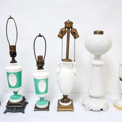 Sale Photo Thumbnail #120: 1119	GROUP OF ASSORTED LAMPS, LARGEST APPROXIMATELY 26 IN H
