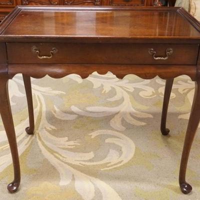 Sale Photo Thumbnail #284: 1282	MAHOGANY 1 DRAWER LAMP TABLE STAND, APPROXIMATELY 30 IN X 19 IN X 27 IN H
