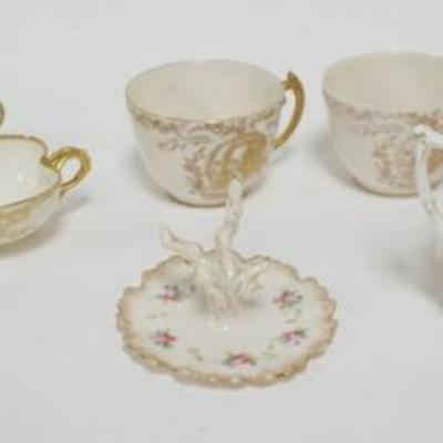Sale Photo Thumbnail #26: 1026	GROUP OF ASSORTED AMERICAN BELLEEK, CUPS AND SAUCERS, RING TREE AND MINIATURE PITCHERS

