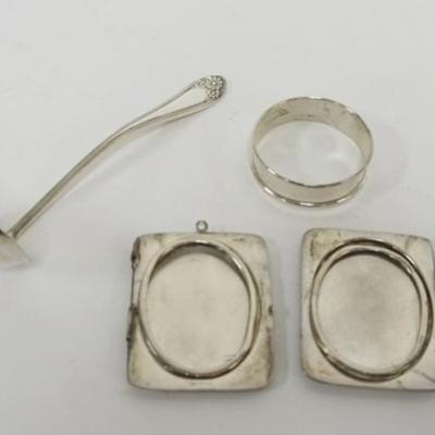 Sale Photo Thumbnail #189: 1188	STERLING SILVER NAPKIN RING, PICTURE FRAME AND SILVER PLATE LADLE, STERLING ITEMS 1.07 OZT
