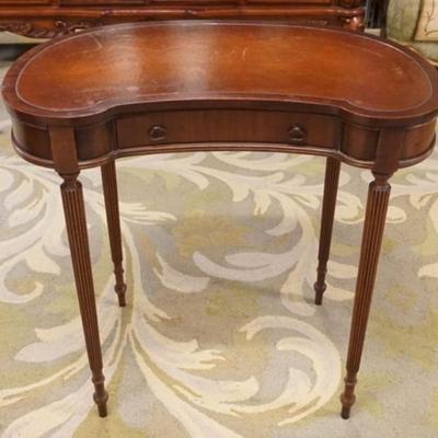 Sale Photo Thumbnail #276: 1274	PETITE MAHOGANY KIDNEY SHAPED LEATHER TOP WRITING TABLE WITH TAPERED REEDED LEGS, APPROXIMATELY 30 IN X 18 IN X 29 IN H
