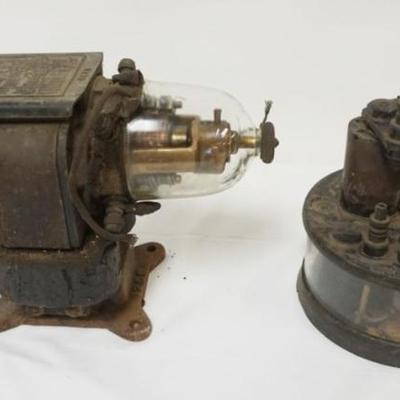 Sale Photo Thumbnail #97: 1096	ANTIQUE RAILROAD *UNION SWITCH & SIGNAL CO* ELECTRIC MOTOR SIGNAL AND RELAY, LAST PATENT DATE 1902, APPROXIMATELY 12 IN X 6 IN X 10 IN
