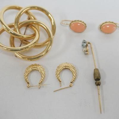 Sale Photo Thumbnail #241: 1239	LADIES JEWELRY ASSORTMENT INCLUDING 2 PAIRS OF EARRING, STICK PIN AND KNOT PIN
