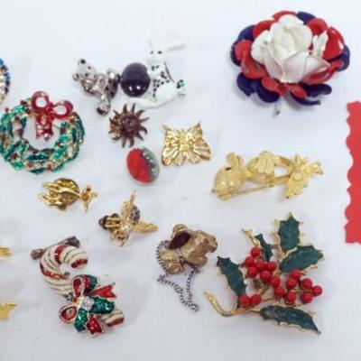 Sale Photo Thumbnail #213: 1211	19 LADIES COSTUME PINS INCLUDING HOLIDAY, SOME MARKED BY MAKER
