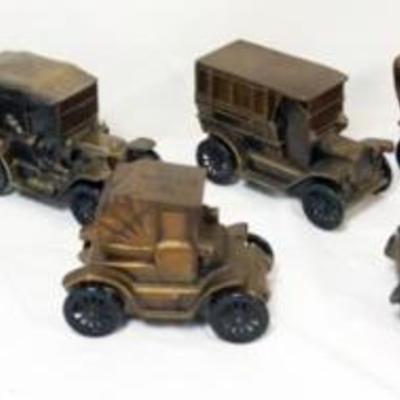 Sale Photo Thumbnail #108: 1107	GROUP OF ASSORTED CAST METAL CAR AND RELATED BANKS
