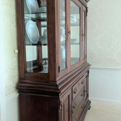 Sale Photo Thumbnail #36: Available for PRESALE-China cabinet with table and 6 chairs for $499.
Bassett China cabinet with light bridge