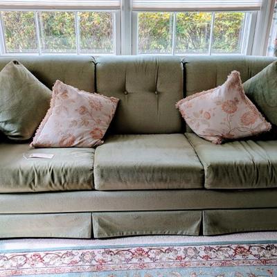 Sale Photo Thumbnail #6: Sofa with pull out queen bed. 84" wide