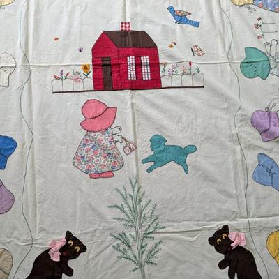 Sale Photo Thumbnail #90: Embroidered and applique twin bed cover / quilt made in 1931, Sunbonnet Sue