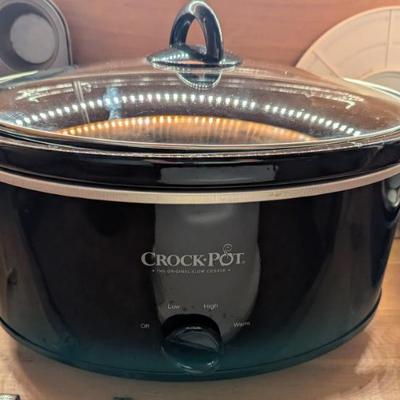 Sale Photo Thumbnail #31: Crock Pot oval with removable inner pot