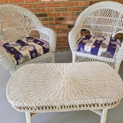 Sale Photo Thumbnail #71: 4 piece wicker patio set