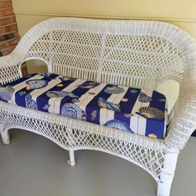 Sale Photo Thumbnail #70: 4 piece wicker patio set