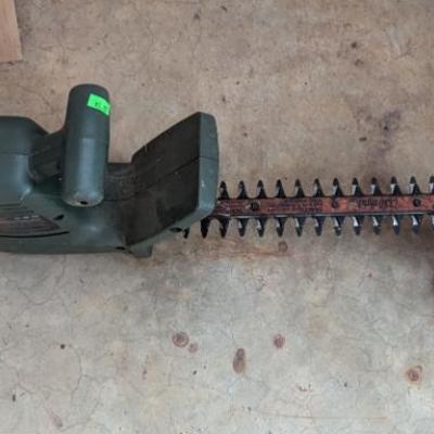hedge trimmer