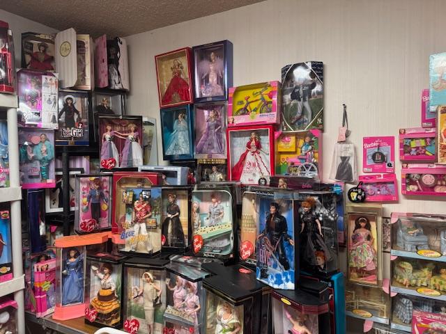 Sale Photo Thumbnail #28