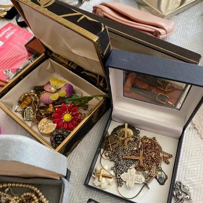 Sale Photo Thumbnail #141