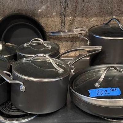 Kirkland Brand Full set of Assorted Pots & Pans Set & Knife Set W/block
