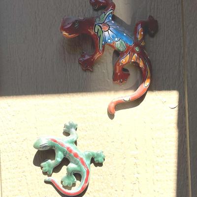 Pair of Ceramic indoor outdoor decor Lizards