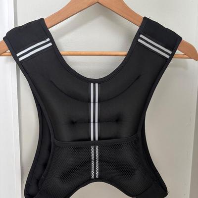 Zelus Weighted Vest 19 Lbs  new 