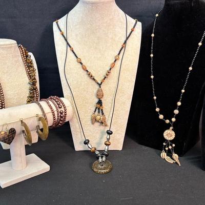 Fall Fashion Necklaces And More 