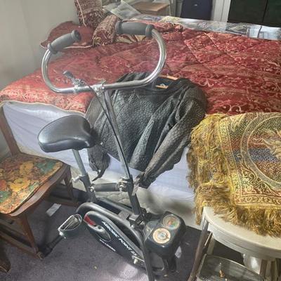 Estate Sales By Olga in Woodbridge, NJ