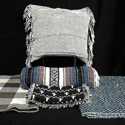 Black & White Decorator Collection – Rugs, Pillow, Blanket & More