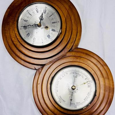 Vintage Weather Station and Clock