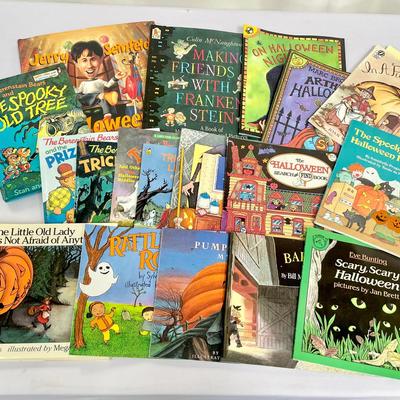 Young Children’s Halloween Book Collection 