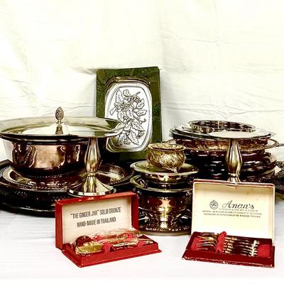 Lot of Silverplated Platters, Bowls, and Serving Pieces