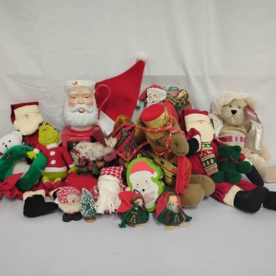 Christmas Knick Knack Bric-a-brac 