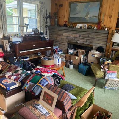 Estate sale photo
