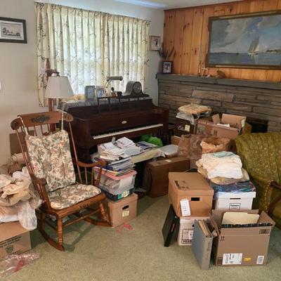 Estate sale photo
